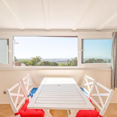 One Haven With Stunning Views Vakantiehuis Alcabideche