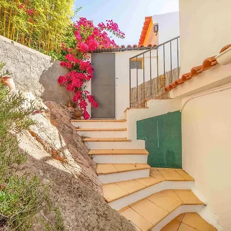 Vakantiehuis One Haven With Stunning Views Alcabideche