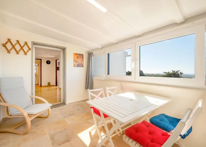 One Haven With Stunning Views 펜션 아우카비데시